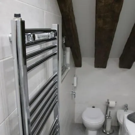 La Mansarda Apartman Melzo